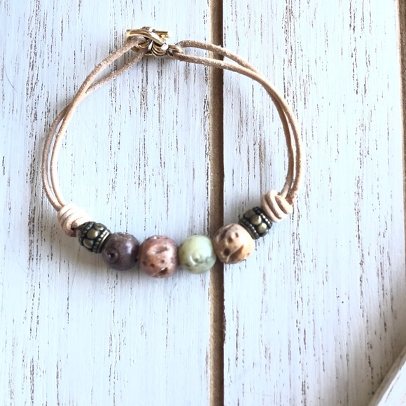 Handmade Jewelry - Natural Stone and Leather Bracelet